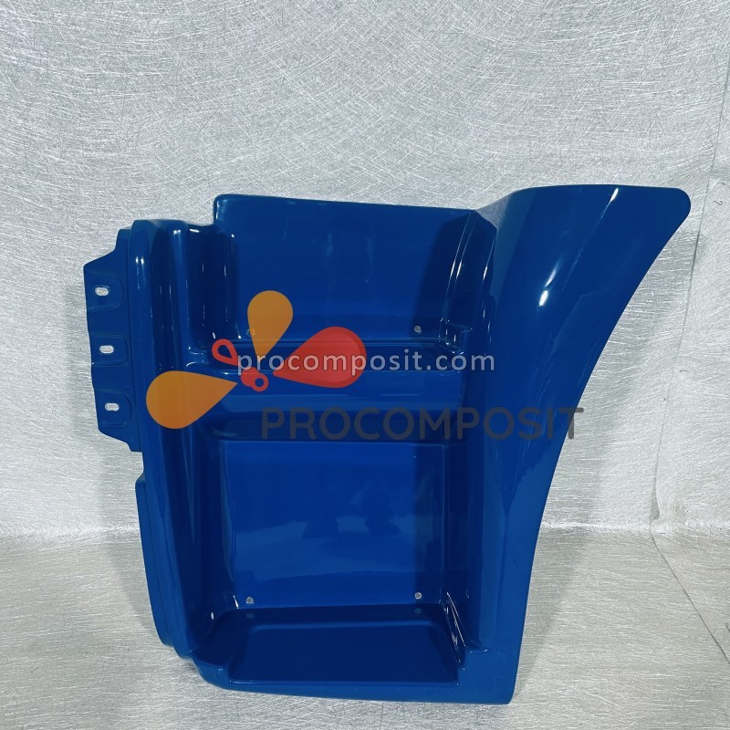 Щиток подножки левый 6520-8405111